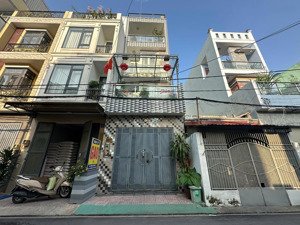 bán nhà 3 tầng kdc đồng bộ ngay chợ 339 phước long b - hẻm 8m có lề đường - 9.3 tỷ