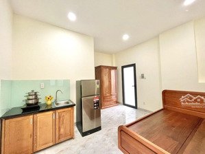 phòng mới xây full nội thất giá 3tr5 ngay huỳnh tấn phát quận 7