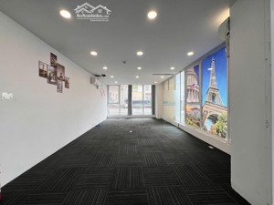 chính chủ cho thuê văn phòng quận 4 view sông thoáng mát diện tích: 80m²