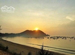 7 tỷ cho 1 lô đất 449m2 sẵn sỗ hồng bao sang tên lên 500m2 nằm ngay mặt biển mỹ thắng - bình định