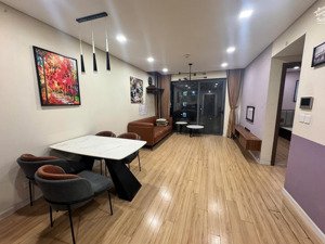 cho thuê căn hộ chung cư toà rivera park, thanh xuân.70m2 2n full. giá 16 triệu/tháng.lh:0914707265