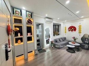 bán gấp căn hộ chung cư thành phố giao lưu căn 2 ngủ giá tốt 4,x tỷ full nội thất đẹp long lanh