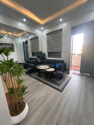 bán tập thể quân đội 120 trần bình, sd 80m2, 3 ngủ, 2 vs, full nội thất mới, sẵn sổ đỏ, lh ngay