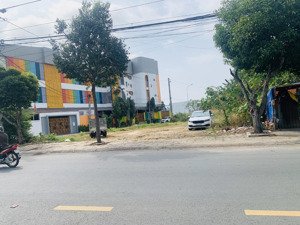 khách cần tiền gửi bán nhanh lô đất kdc đường hồ tri tân, tphcm