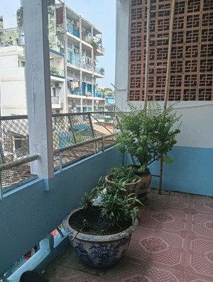 căn hộ chung cư 4pn ~135m² trần hưng đạo, chợ lớn giá tốt