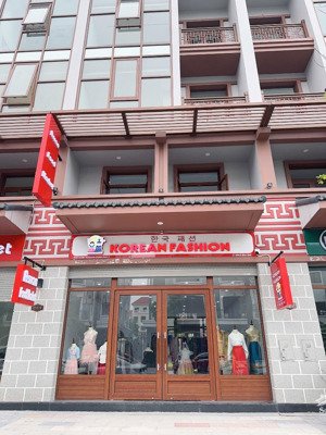 căn hiếm - chính chủ cần bán shophouse trục đường chính cạnh vincom và quảng trường ktown