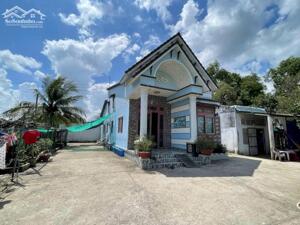 Bán nhà vườn mái thái xã Thanh Phú, Bến Lức tdt 1000m2 ( có 300m2 thổ cư ) giá giảm còn 5,3 tỷ