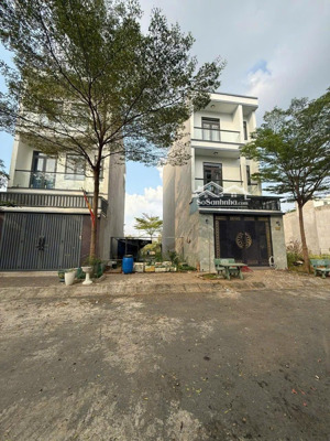 bán nhà 1 trệt 1 lầu chỉ 799 triệu - mặt tiền đại lộc hùng vương -dtsd 150 m2