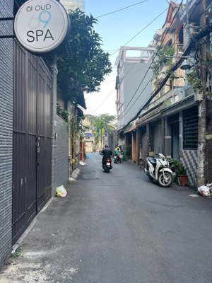 hàng hiếm nguyễn gia trí p.25! bán nhà (4x14m) sẵn kết cấu hẻm 6m trải nhựa khu bàn cờ cao tầng