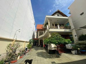 biệt thự mặt tiền vip - 550 m2 tân sơn nhì, tân phú thơm ngon rẻ dòng tiền 120 tr/th