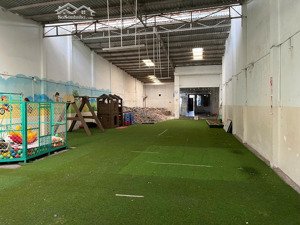 cho thuê tòa nhà mặt tiền trần xuân soạn tân hưng dtsd 1000m2