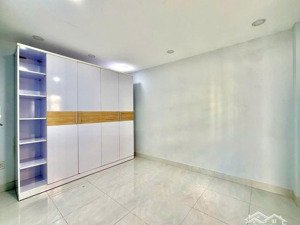 nhà chính chủ chưa qua khách đầu tư(dt4,112m) giá 6ty8.đường số 7 phường 3 gò vấp.lh xem