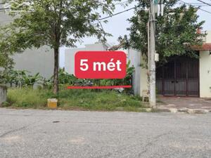 Bán 95m2 trục chính Quanh Trung, Hội Hợp, Vĩnh Yên đường 19,5m