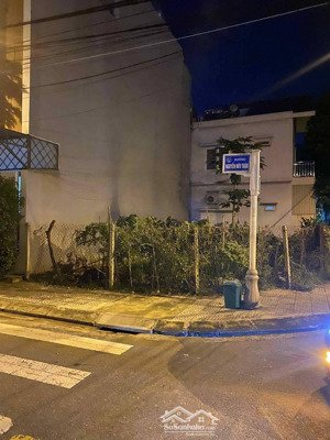 chính chủ gửi bán lô góc 2 mt nguyễn hữu thuận và tân hoà 2,p an khê.đà nẵng
