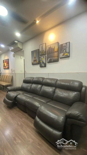 căn 3pn 84m2 ruby có ban công view nhìn hồ sinh thái đẹp nhất dự án, để lại full nội thất xịn xò