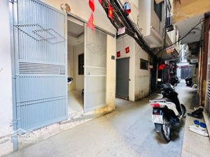 bán nhà, phố đội cấn, ba đình, lô góc, ngõ nông, dt 23m, 4 tầng, giá 6,5 tỷ