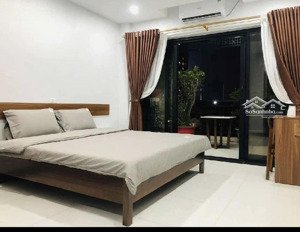 bán gấp chung cư mini hồng tiến, long biên 136m2 x 7 tầng, có 24 phòng doanh thu 120 triệu/ tháng