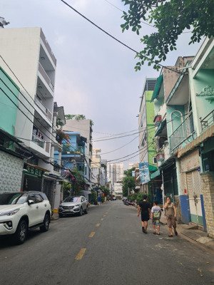 nhà đẹp không lg, hxh khu tô hiệu, 4.3x13m vuông vức, 2 tầng btct, chỉ 5.9 tỷ