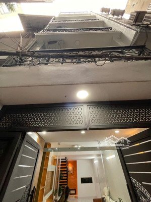 chính chủ bán nhà thụy khuê, gần trường chu văn an, 40m2*6 tầng, nội thất nhập khẩu, 14 tỷ.