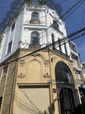 biệt thự mini có thang máy hàng siêu hiếm quang trung, p.8 gò vấp xây mới 100% hoàn