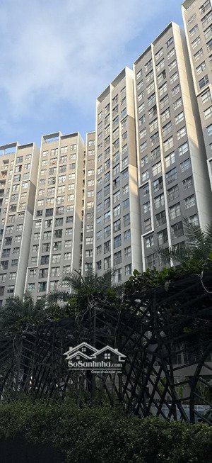 bán căn sân vườn full nội thất 59m2 + 3m2; giá bán 2,950 tỷ. sổ sẵn. lh : có zalo)