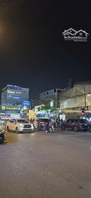 328 tr/m2: lô góc khu thương hiệu xuân thủy, thảo điền 18x20m, ctxd hầm 7 tầng. 2 đường rộng 12m