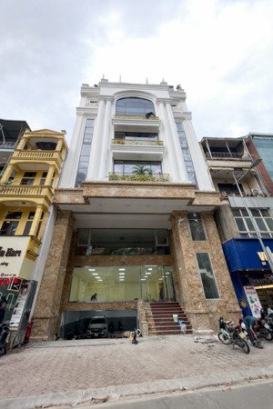 bán toà nhà hoa hậu phố vương thừa vũ tuyên ngôn vị thế chủ nhân 134.5 tỷ.190m.có hầm