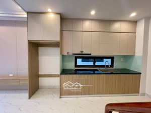 siêu hiếm ! tây mỗ 40m2* thang máy 3pnkk giá nhỉnh 6 tỉ có thương lượng