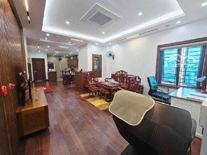 phú diễn ô tô vỉa hè kd 60m, 7 tầng tm hơn 20 tỷ