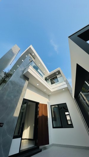 bán nhà riêng phạm hữu lầu quận 7, 1 trệt 1 lầu, 45.3m2, 3pn, full nội thất, hẻm ba gác rộng
