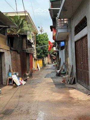 chính chủ gửi bán lô góc 73m kp mai động, hương mạc, từ sơn. ô tô vào tận đất -2.35 tỷ