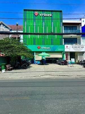 tòa nhà mặt tiền nguyễn duy trinh, dt: 10 x 20 =200 m2. giá: 49 tỷ