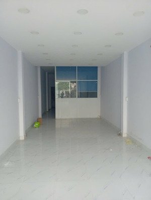 cho thuê nhà nguyên căn mtkd tân sơn nhì (sát trường chinh) dt 4 m* 20 m giá 23tr tl