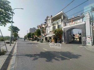 gia chủ cần bán 80m đất đấu giá thái bình nằm sát trục 70m lên cầu tứ liên