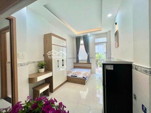 bán gấp 1 tòa chdv mt lê vĩnh hòa q.tân phú. 6 tầng + 31p + đòng tiền 4%/1 năm giá 30 tỷ