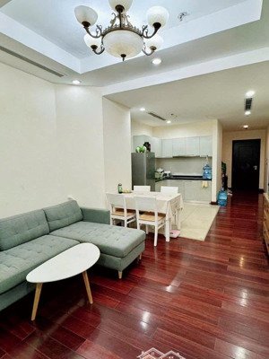 cần bán căn 3n tòa r5 royal city nguyễn trãi, thanh xuân. 104m2, nội thất đầy đẹp, nhỉnh 14 tỷ.