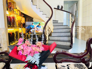 bán nhà 3 tầng mt lưu quang thuận, dt 90 m, ngang 4.6m. khu phố tây sầm uất, sát trục hồ xuân hương