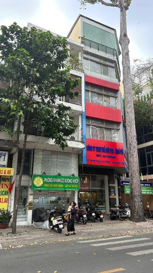 bán nhà mặt tiền đường trần bình trọng, quận 5: dt 105m2 (5,5x20m), 5 tầng mới đẹp