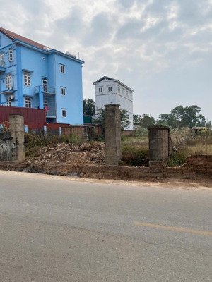 chính chủ bán gấp lô đất 1020m2 mặt đường chính vào sân golf minh trí sóc sơn giá chỉ 10tr/m2