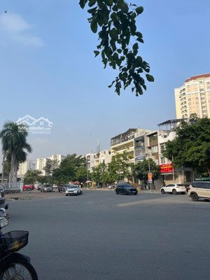 đầu tư nhà mặt tiền tại vũ tông phan, thủ đức sinh lời ngay