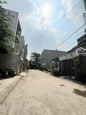 bán nhà mới xây gần nguyễn duy trinh - phú hữu - quận 9