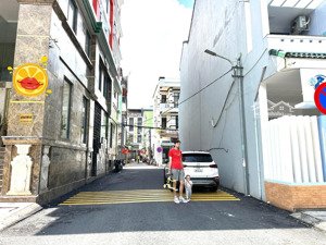 bán lô đất sau lưng mặt tiền - võ nguyên giáp