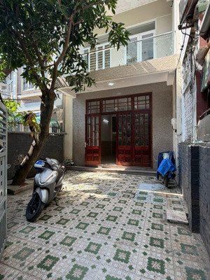 lê duẩn diện tích khủng 120 m2