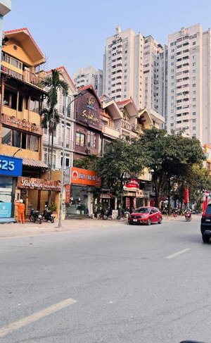 giảm 1tỷ nguyễn văn lộc , 2thoáng trước sau , ô tô tránh , kd , 6 t thang máy ,42m , mt4, giá 15ty