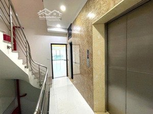 bán tòa căn hộ vip 9 tầng mặt phố lạc long quân. vị trí lô góc. giá 69 tỷ