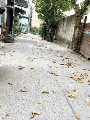 đất thổ cư sát hà huy giáp đường 5m gần cao đẳng điện lực