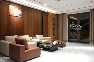 mt phố hải châu chỉ 1x tỷ đẹp 110m full nội thất