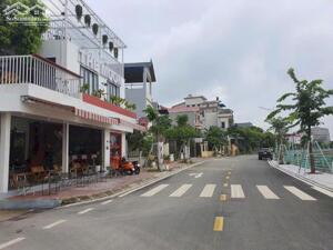Bán lô góc View hồ Bảo sơn, Trung tâm tp Vĩnh yên, kinh doanh sầm uất.