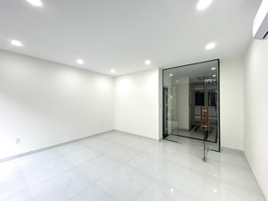 cho thuê nhà phố soho hoàn thiện nội thất đẹp giá tốt chỉ 47 triệu và thương lượng thêm