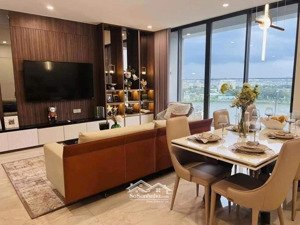 chủ bán căn hộ everrich infinity quận 5, 105m2=3pn= 14 tỷ, sổ hồng, nhà đẹp lh: 